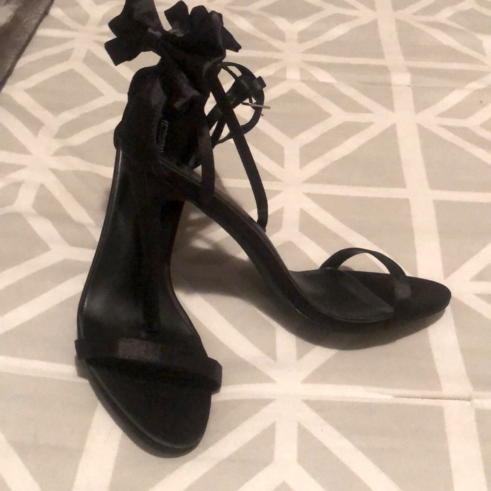 In good condition! Never used!!!  7